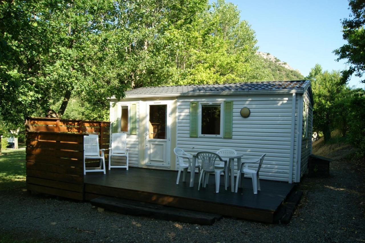 Camping Le Chambron Condorcet Eksteriør billede